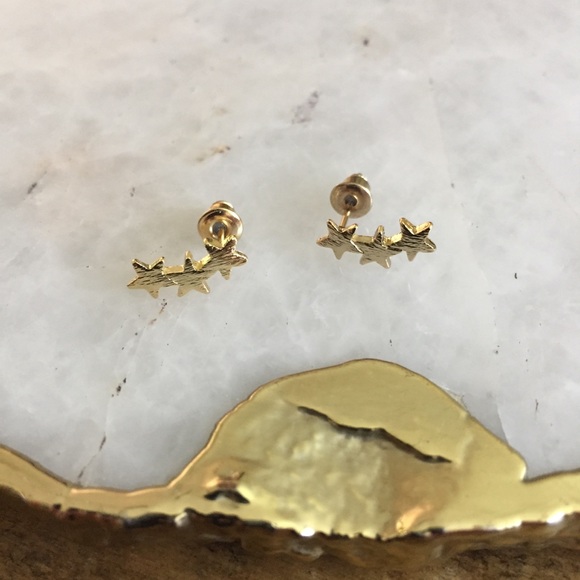 ❗️LAST❗️Star Stud Earrings - Picture 4 of 8